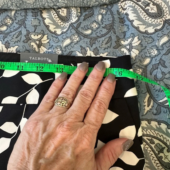 New! TALBOTS Hampshire Ankle Pants‎ Size 8 - Picture 11 of 11